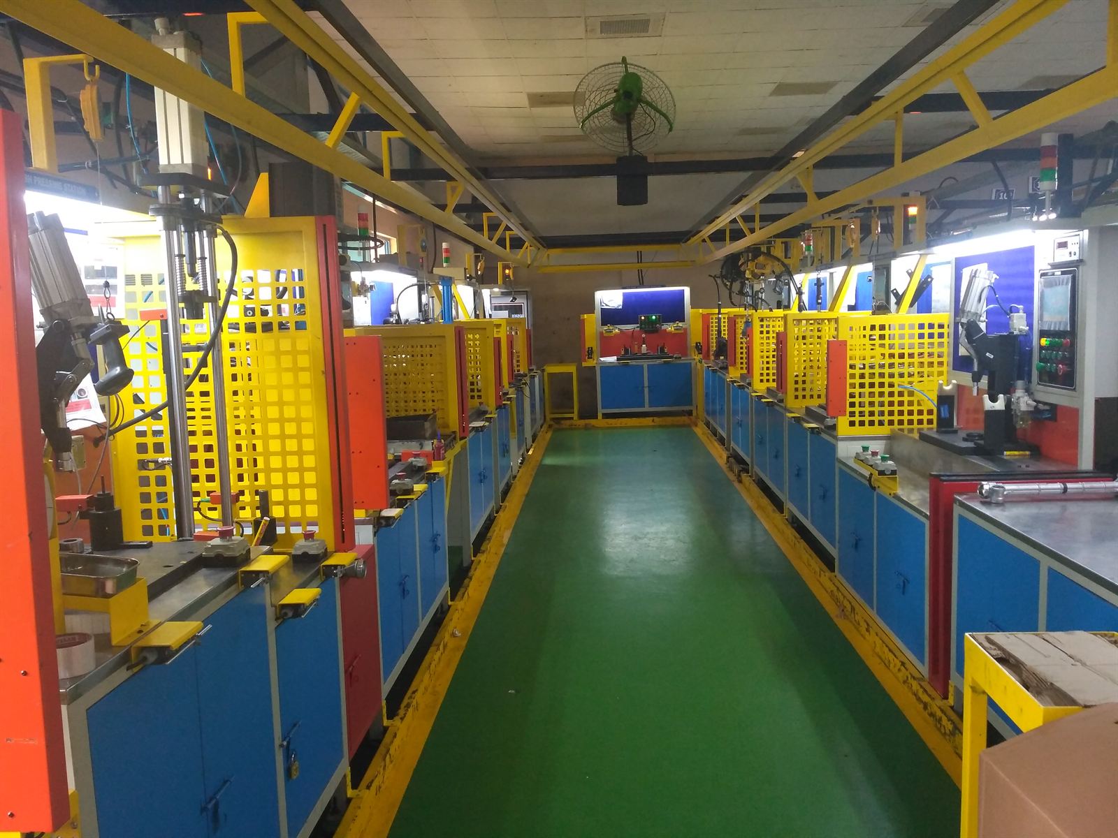 SineTools SPM automation assembly line on the factory floor